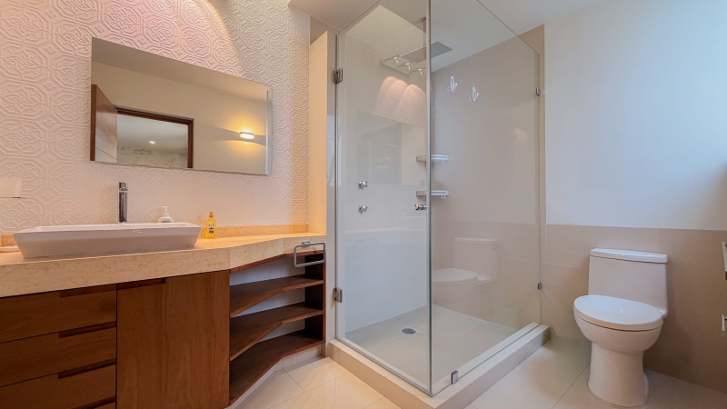 casa en venta en san ángel – residencia de lujo con terrazas y patio central