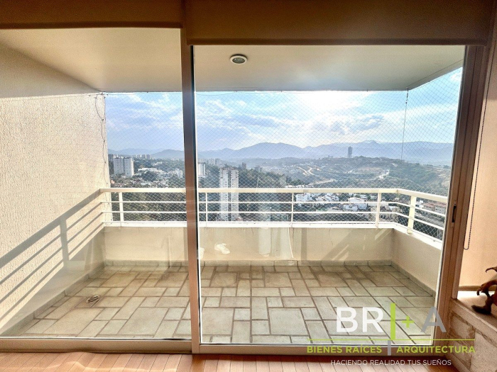 Venta De Departamento Penthouse En Lomas Country
