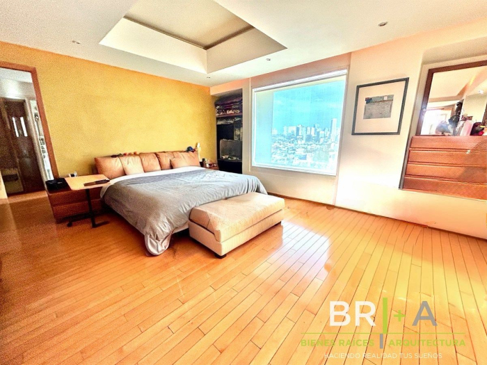 Venta De Departamento Penthouse En Lomas Country