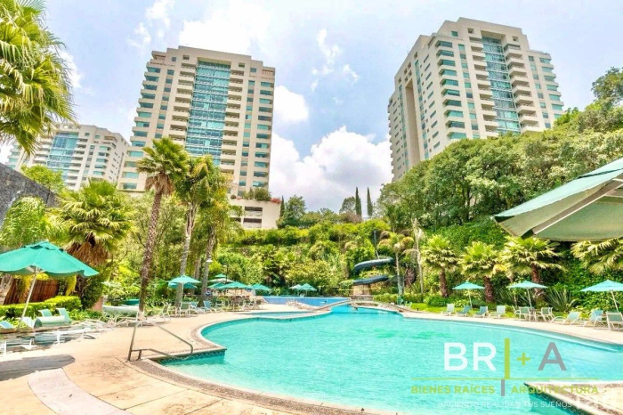 Venta De Departamento Penthouse En Lomas Country