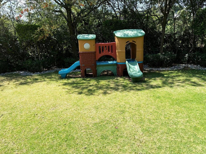 Casa en Condominio en Venta en Bosques de las Lomas