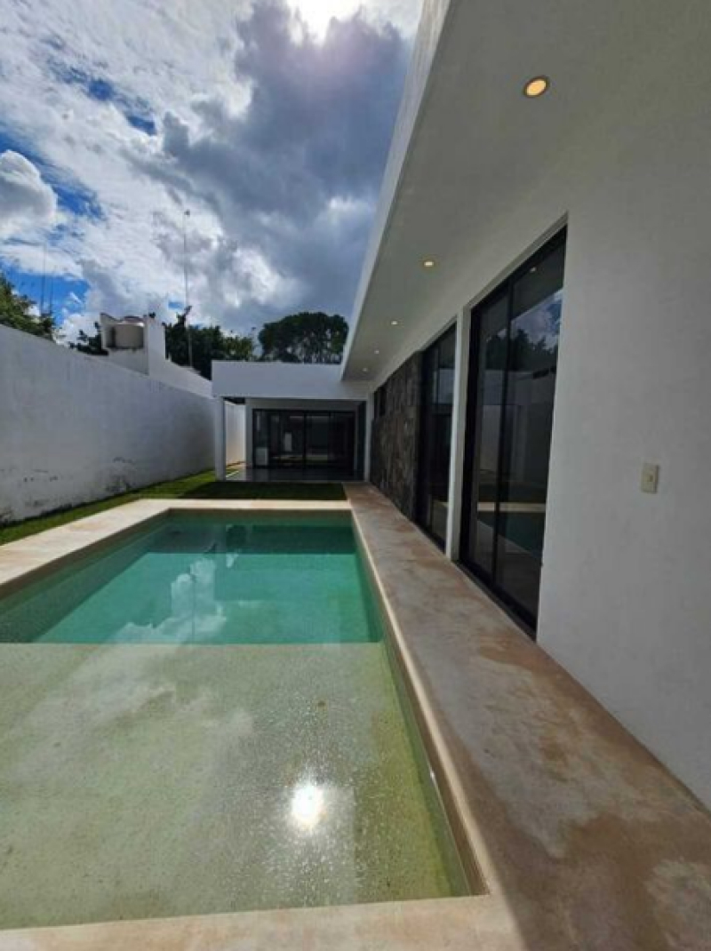 Casa En Renta En Yucatán Country Club