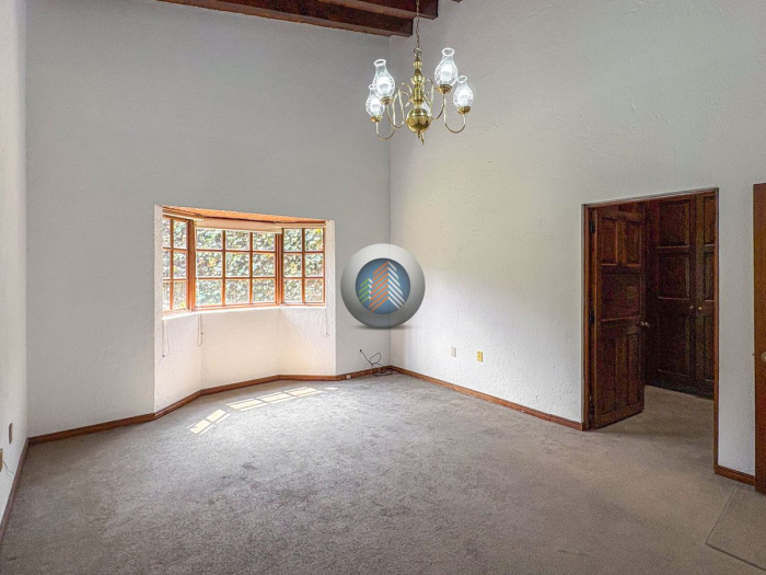 Venta Casa Monte de las Cruces, Acopilco, junto Hípico