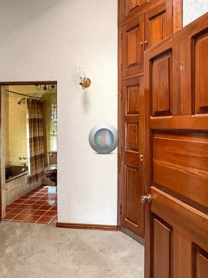 Venta Casa Monte de las Cruces, Acopilco, junto Hípico