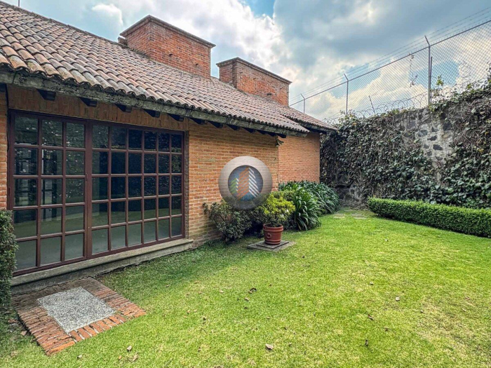 Venta Casa Monte de las Cruces, Acopilco, junto Hípico