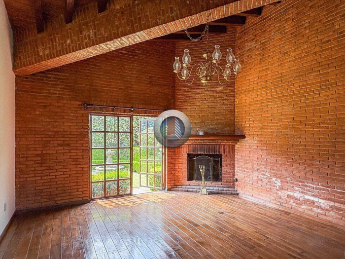 Venta Casa Monte de las Cruces, Acopilco, junto Hípico