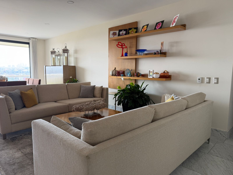 DEPARTAMENTO EN VENTA - CON ESPECTACULAR TERRAZA - P�?RGOLAS - BOSQUE REAL 
