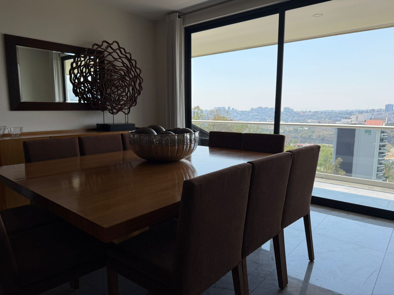 DEPARTAMENTO EN VENTA - CON ESPECTACULAR TERRAZA - P�?RGOLAS - BOSQUE REAL 