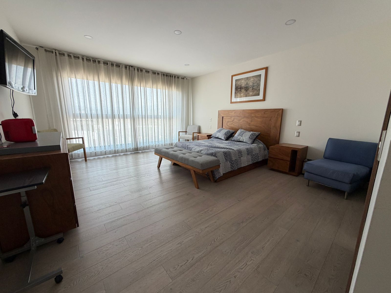 DEPARTAMENTO EN VENTA - CON ESPECTACULAR TERRAZA - P�?RGOLAS - BOSQUE REAL 
