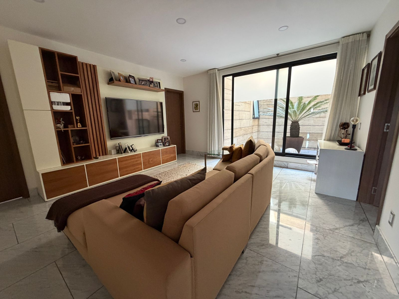 DEPARTAMENTO EN VENTA - CON ESPECTACULAR TERRAZA - P�?RGOLAS - BOSQUE REAL 