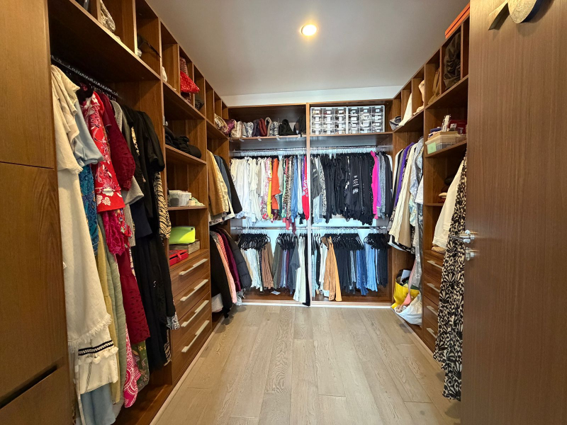 DEPARTAMENTO EN VENTA - CON ESPECTACULAR TERRAZA - P�?RGOLAS - BOSQUE REAL 