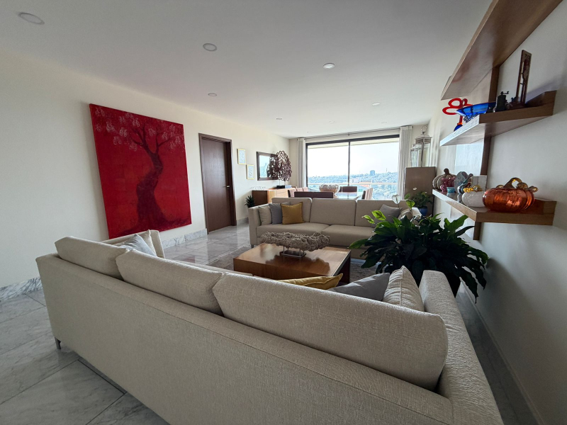 DEPARTAMENTO EN VENTA - CON ESPECTACULAR TERRAZA - P�?RGOLAS - BOSQUE REAL 