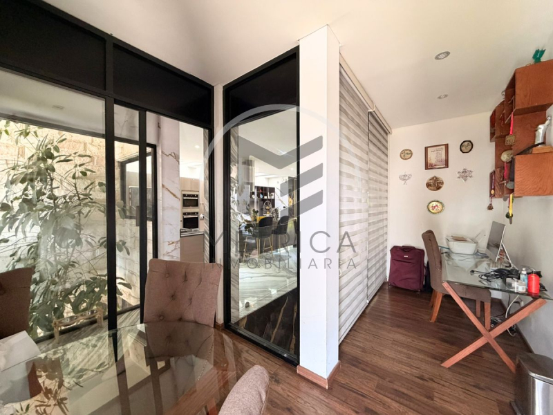 Casa en venta en cerrada dentro de Bosque Real: