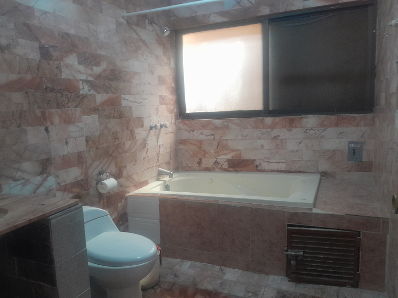 casa en venta en jacarandas