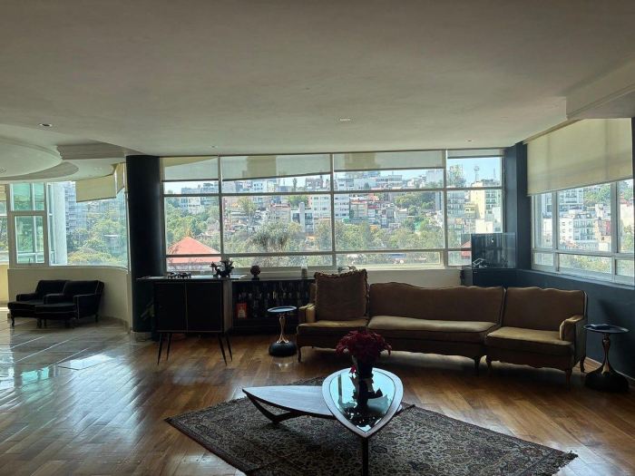 CASA EN VENTA EN BOSQUES DE LAS LOMAS