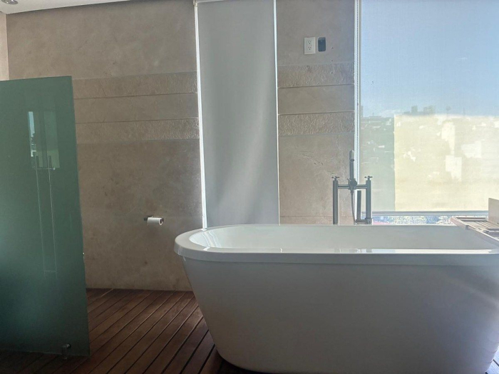 CASA EN VENTA EN BOSQUES DE LAS LOMAS
