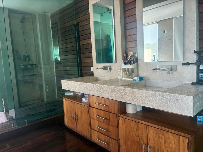 CASA EN VENTA EN BOSQUES DE LAS LOMAS