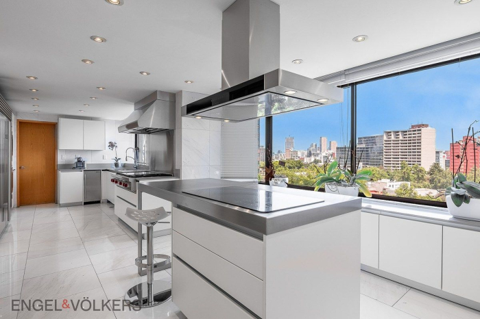 Departamento Exclusivo En Venta, Con Vista Al Bosque, Rubén Darío.