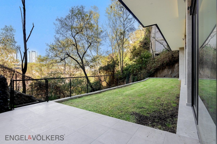 Departamento En Venta En Lomas Country Club: Garden House 1er Nivel