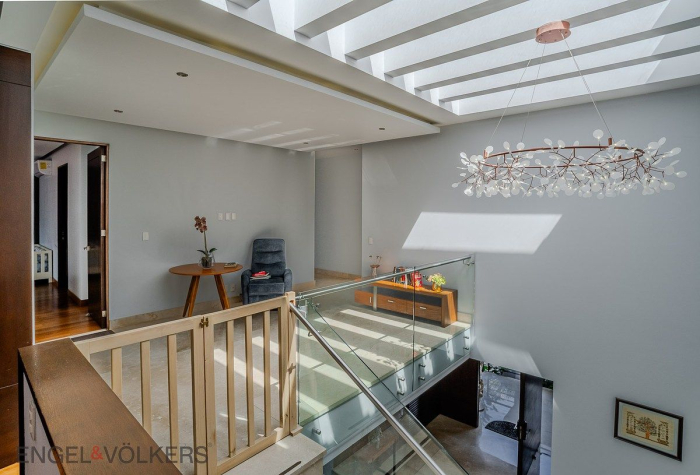 Exclusiva Casa En Venta En Lomas De Tecamachalco.