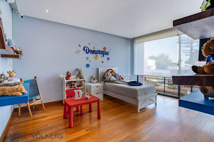 Exclusiva Casa En Venta En Lomas De Tecamachalco.