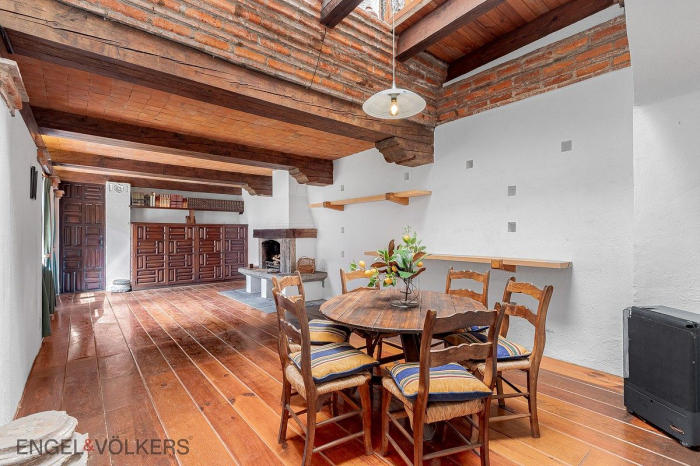 Casa En Venta. Elegancia Histórica En El Corazón De San Ángel Inn