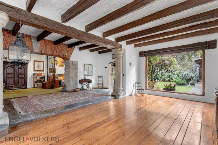 Casa En Venta. Elegancia Histórica En El Corazón De San Ángel Inn
