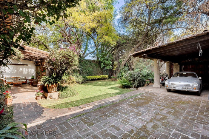 Casa En Venta. Elegancia Histórica En El Corazón De San Ángel Inn