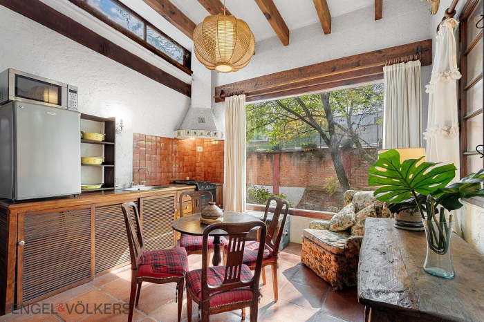 Casa En Venta. Elegancia Histórica En El Corazón De San Ángel Inn