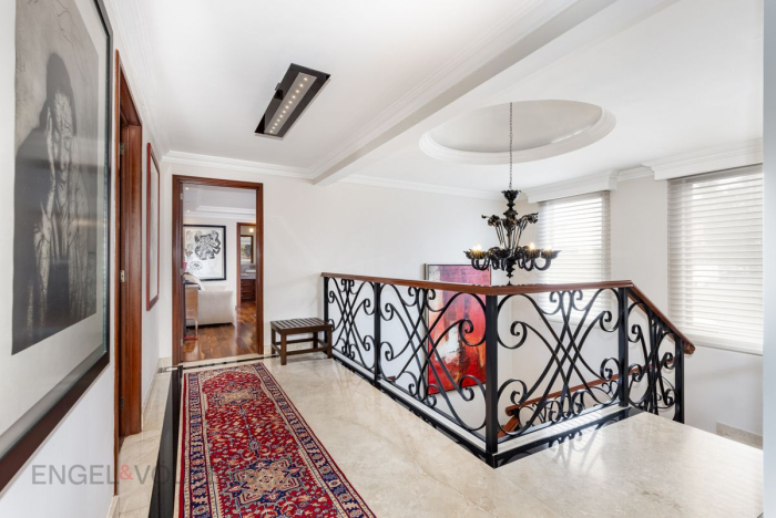 Casa De Lujo En Venta En Los Encinos | Jardín, GYM Y Seguridad 24 H