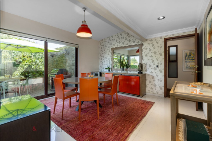 Casa De Lujo En Venta En Los Encinos | Jardín, GYM Y Seguridad 24 H