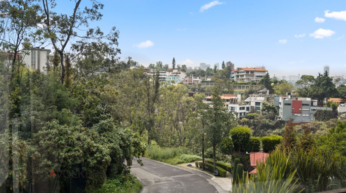 Casa En Venta En Bosques De Las Lomas