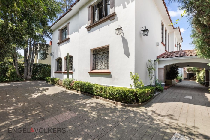 casa en venta  con uso de suelo en  reforma, lomas virreyes
