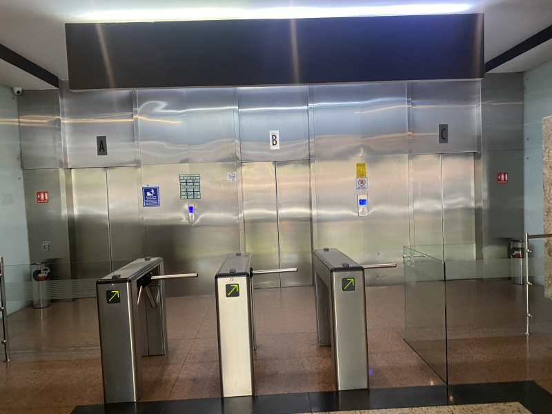oficina en renta plaza victoria granada174 m2