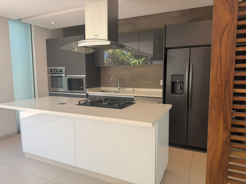 Casa En Condominio En Renta En 