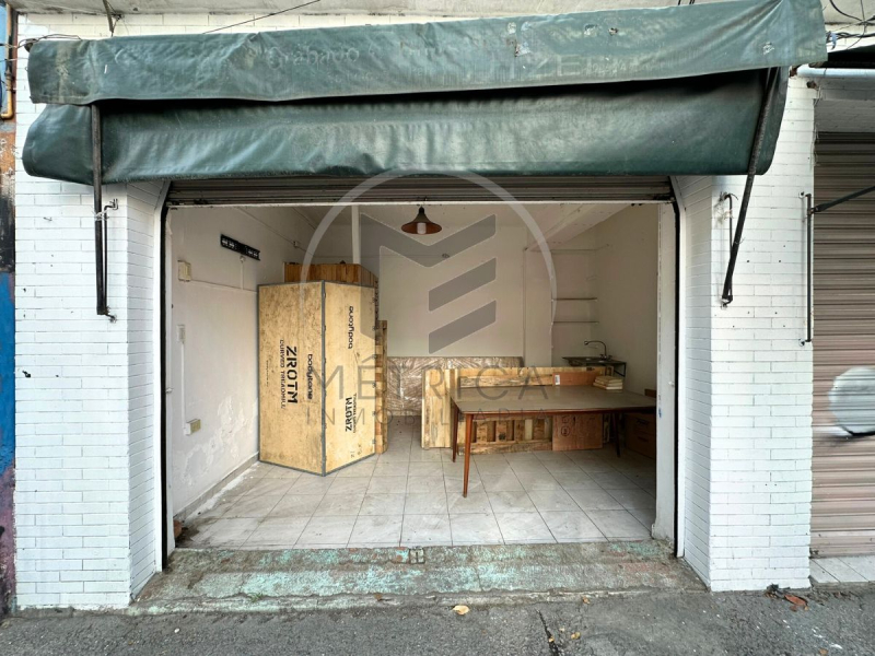 local comercial en venta en col. santa maría la ribera: