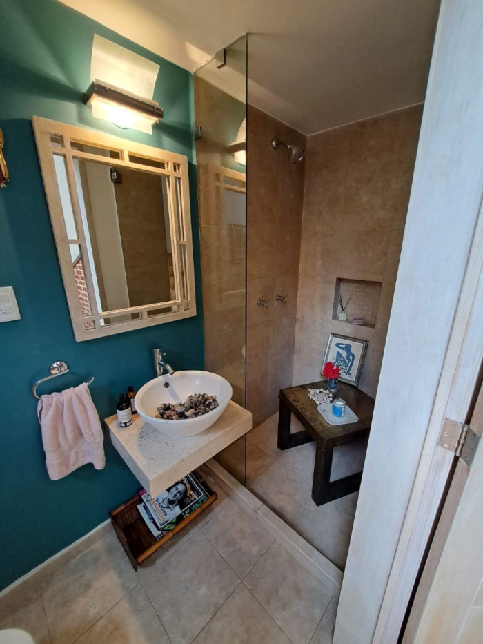hermosa casa en venta en calle cerrada