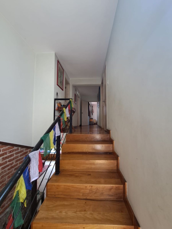 hermosa casa en venta en calle cerrada