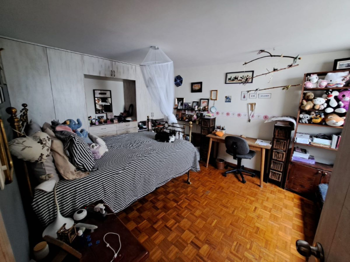 hermosa casa en venta en calle cerrada