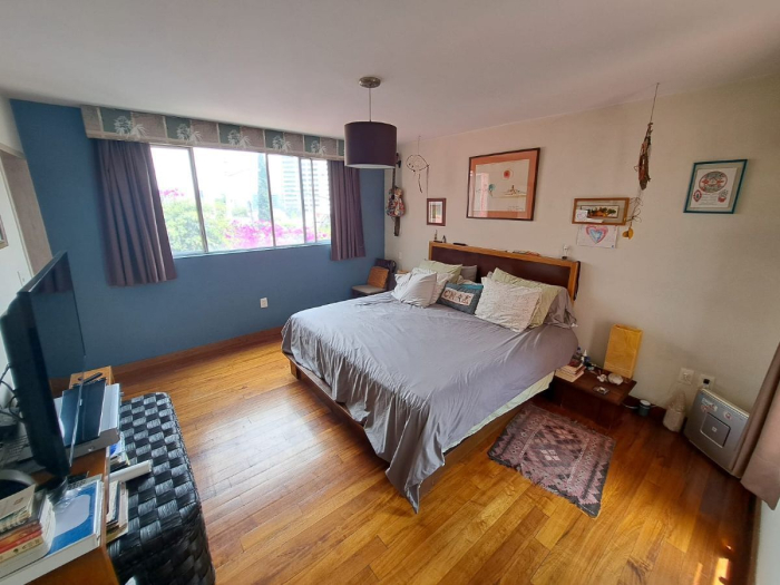 hermosa casa en venta en calle cerrada