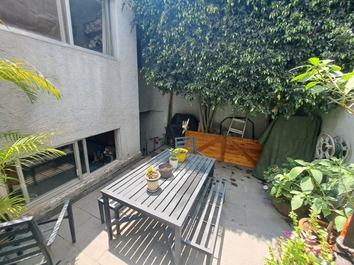 hermosa casa en venta en calle cerrada