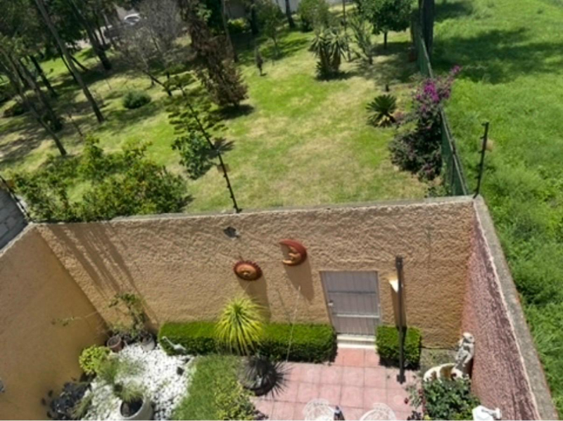 Casa En Venta En Jardines Del Alba