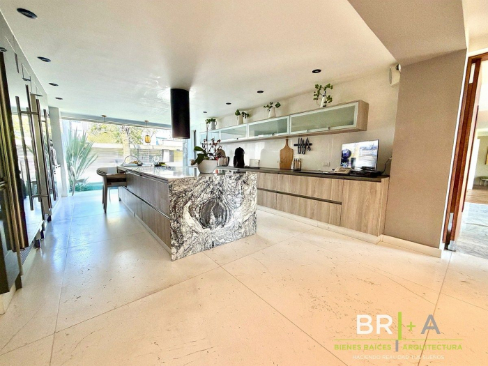 casa en venta en lomas country club