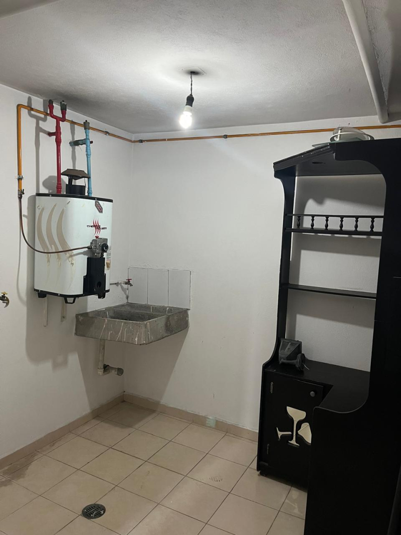 se vende casa en conjunto cerrado en miguel hidalgo cdmx