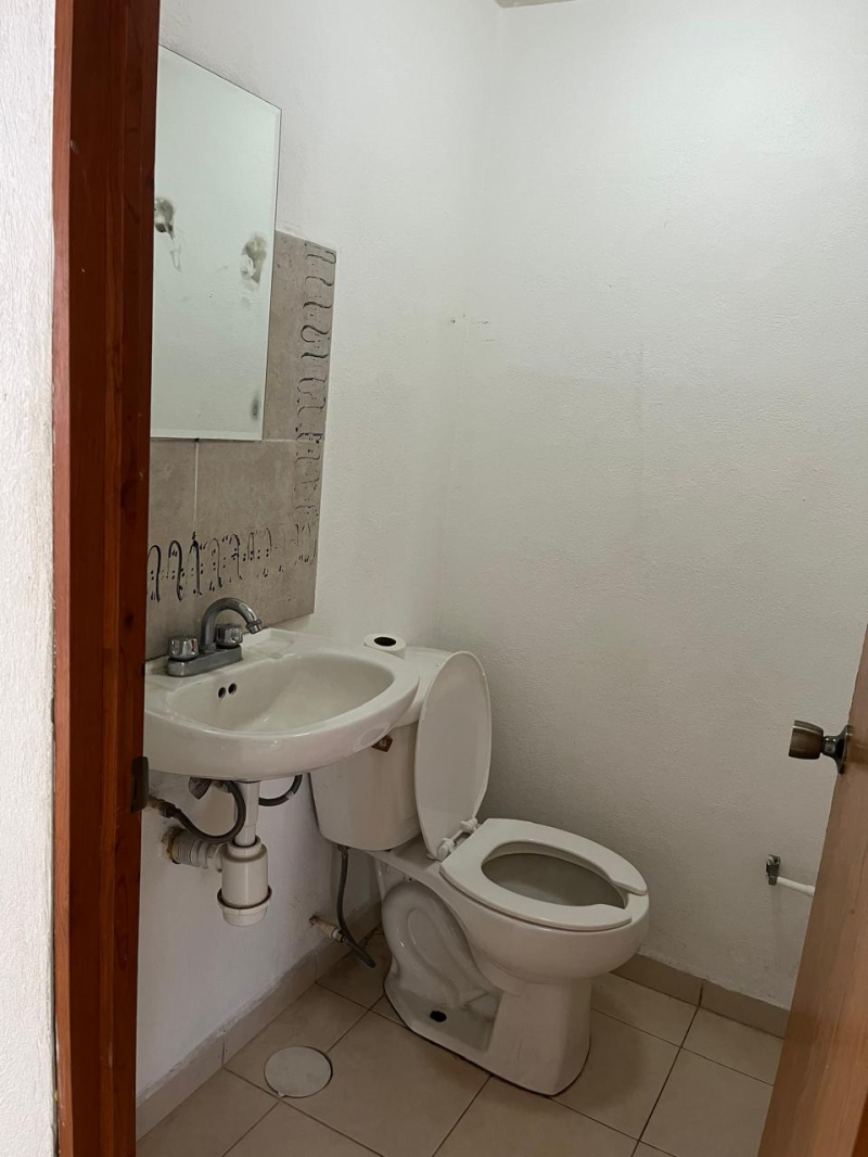 se vende casa en conjunto cerrado en miguel hidalgo cdmx