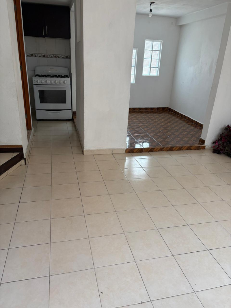 SE VENDE CASA EN CONJUNTO CERRADO EN MIGUEL HIDALGO CDMX