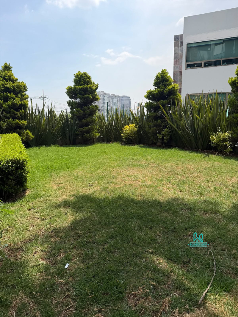casa con jardín en venta en contadero