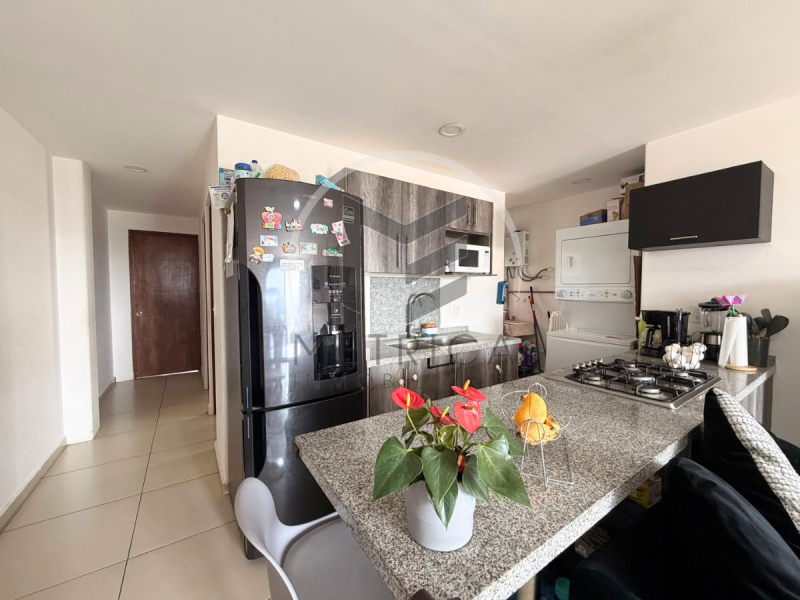 departamento en venta en av. congreso de la unión con balcón y un cajón fijo: