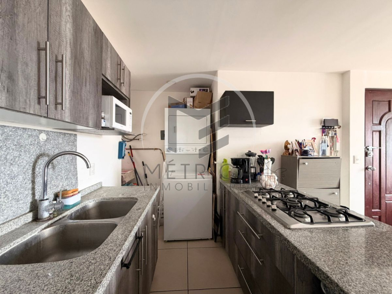 departamento en venta en av. congreso de la unión con balcón y un cajón fijo: