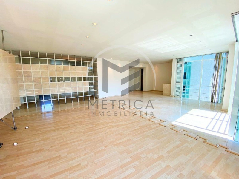amplio departamento en venta en residencial montecarlo en interlomas: 